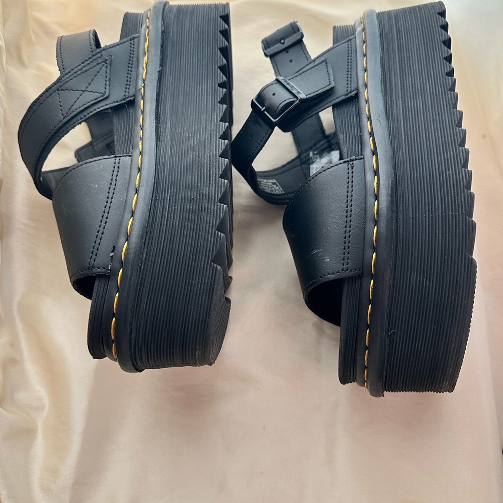 Dr. Martens women’s Platform Sandals